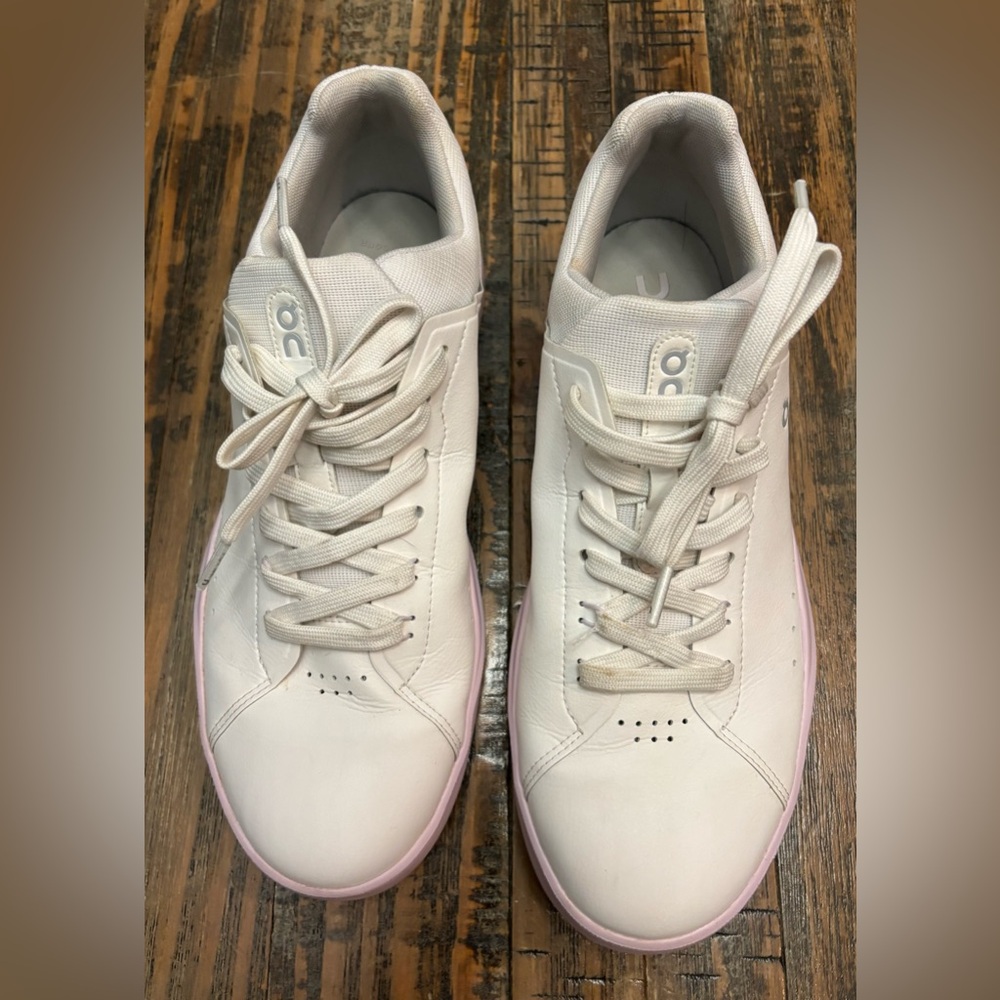 OnCloud The Roger Advantage Sneaker - Picture 6 of 11